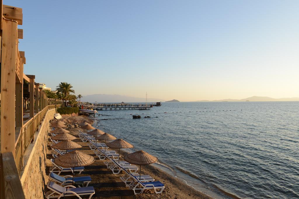 Ado Beach Hotel Turgutreis Zewnętrze zdjęcie