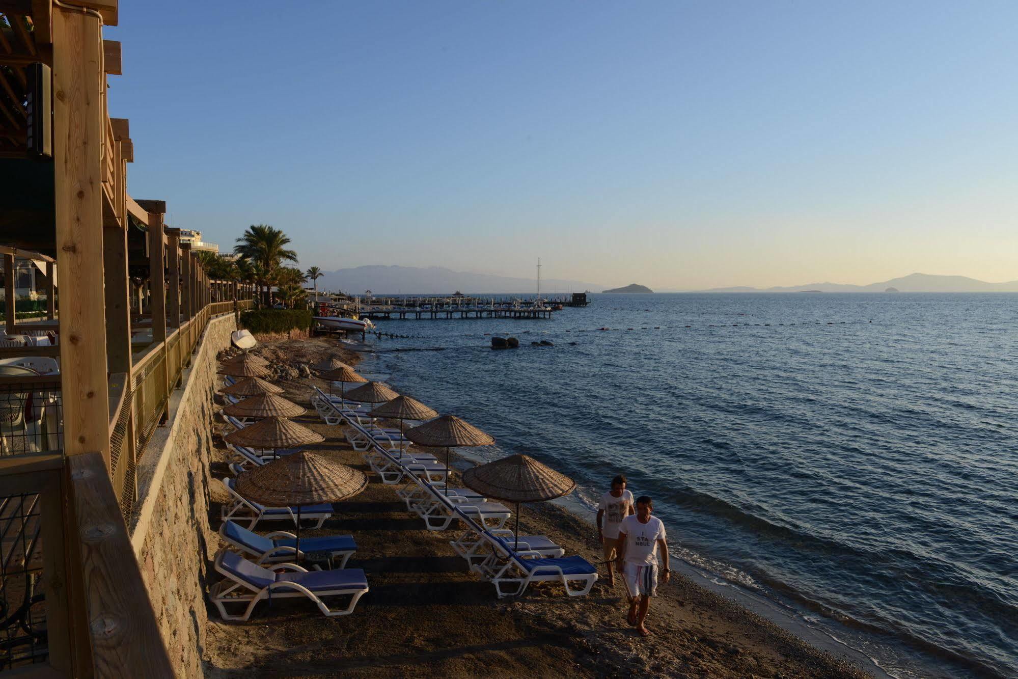 Ado Beach Hotel Turgutreis Zewnętrze zdjęcie